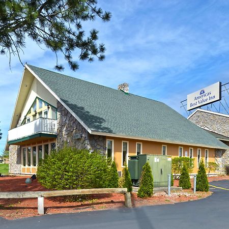 Americas Best Value Inn Plattsburgh Exterior foto